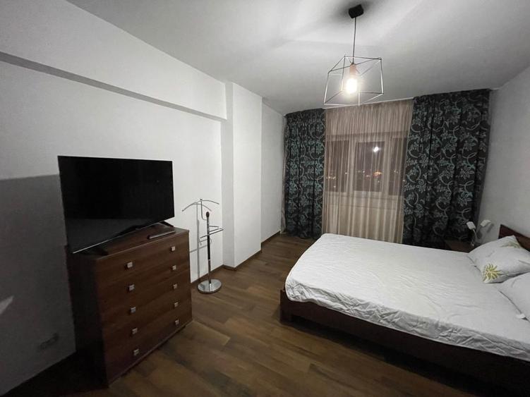 Apartament cu 3 camere decomandat în Ultracentral