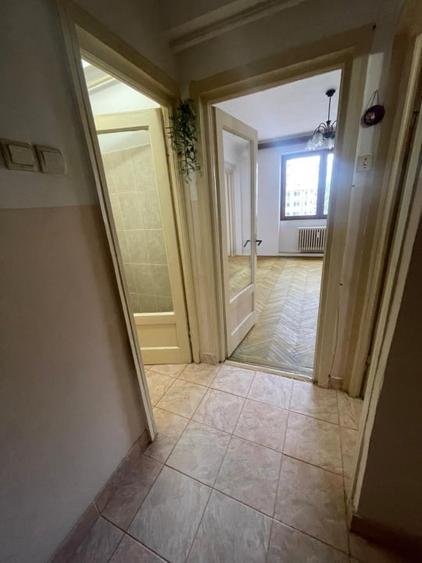 Apartament cu 2 camere semidecomandat în Ultracentral