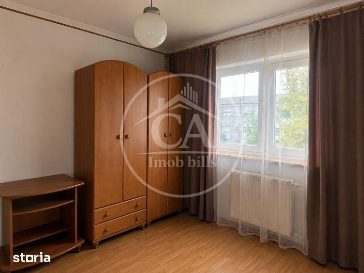 Apartament cu 3 camere decomandat în Salca