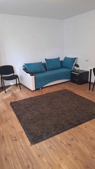 Garsonieră decomandată în Dămăroaia