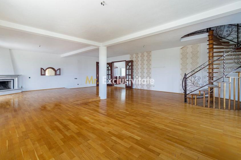 Casă individuală cu 11 camere cu Piscina în Corbeanca
