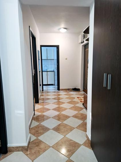 Apartament cu 2 camere decomandat în Rahova