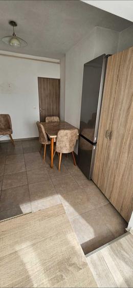 Apartament cu 2 camere decomandat în Exterior Vest