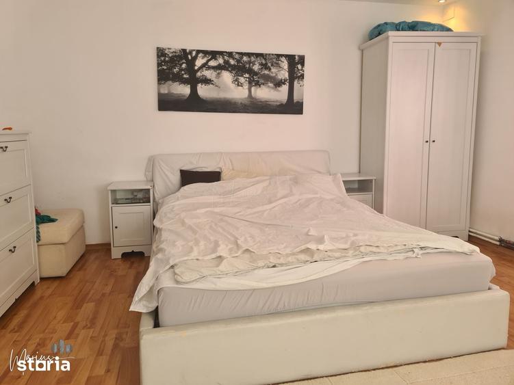 Casă cu 5 camere cu Teren 802 Mp în Central