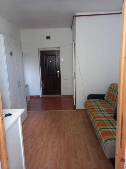 Garsonieră în Dâmbul Rotund
