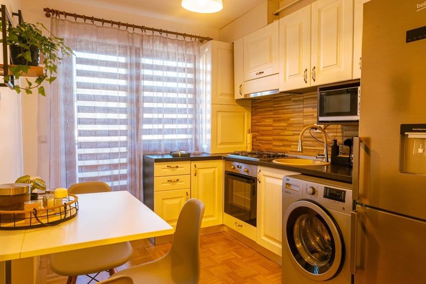 Apartament  cu 3 camere | Parcare inclusă | Str Stejarului | Bloc nou - 2