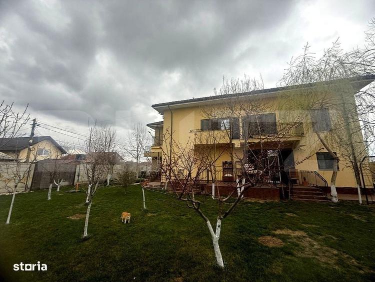 Casă cu 4 camere cu Teren 700 Mp în Central