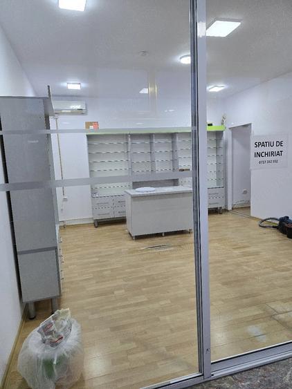 Spațiu comercial, de 25 mp, în Mihail Kogălniceanu