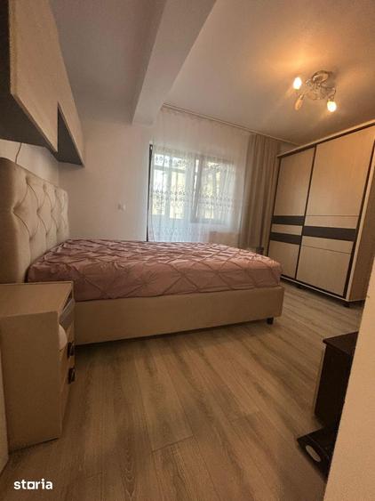 Garsonieră decomandată în Podu Roș