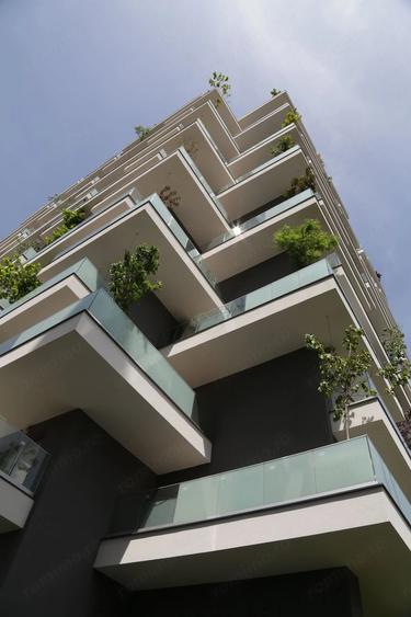 Apartament cu 3 camere decomandat în Zorilor