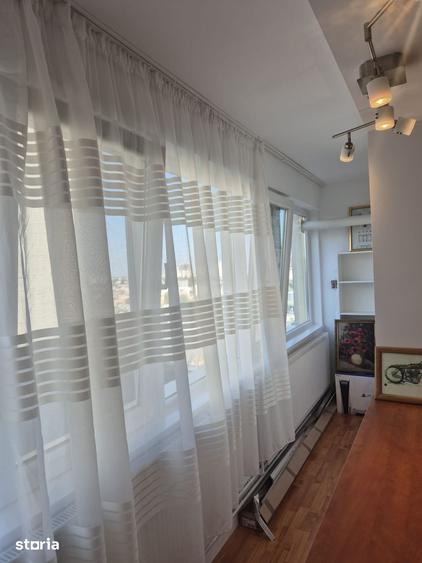Apartament cu 2 camere în Tei