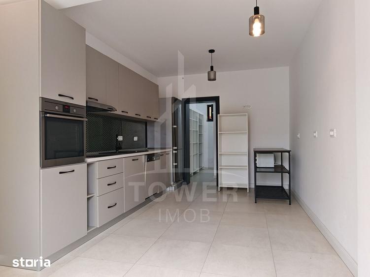 Casă cu 4 camere cu Teren 500 Mp în Central