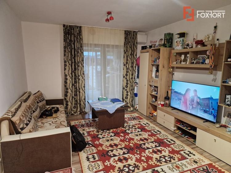 Duplex cu 3 camere cu Canalizare în Moșnița Veche
