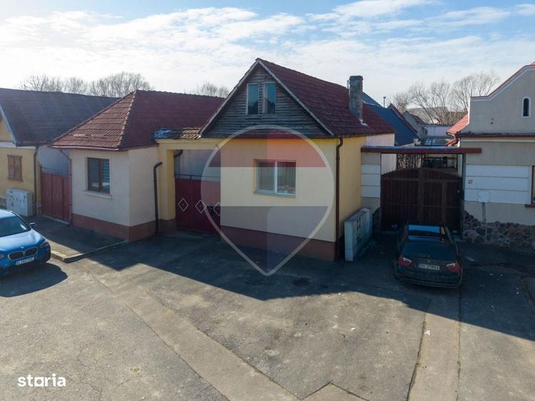Casă cu 3 camere în Cristian