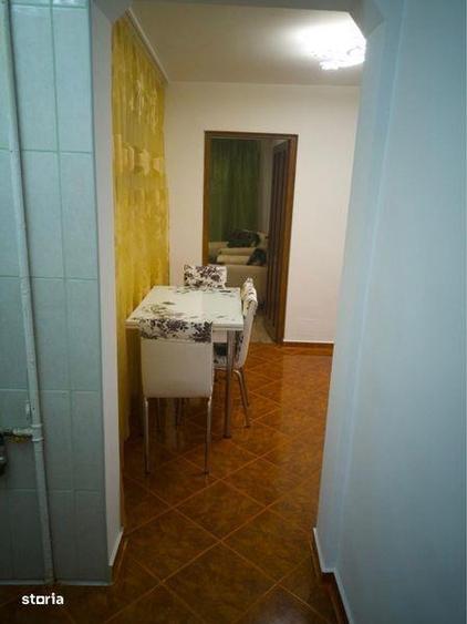 Inchiriez Apartament 2 camere decomandat /49 mp /metrou Nicolae G. - 2