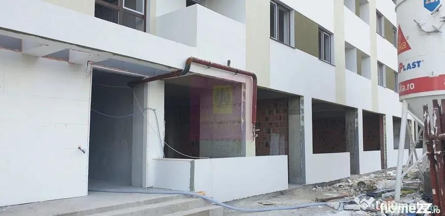 Spațiu comercial, de 330 mp, în Chiajna