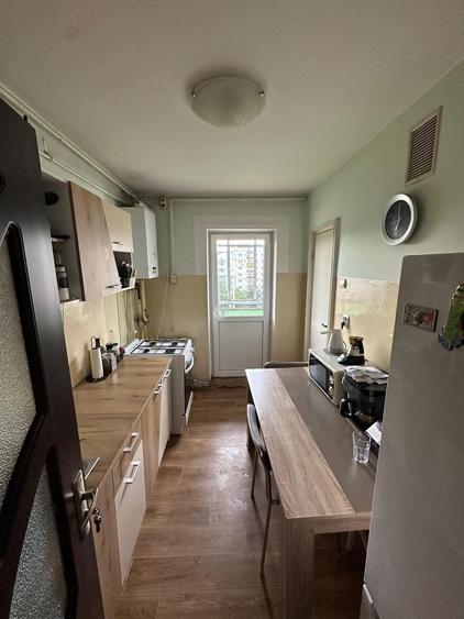 Apartament cu 2 camere semidecomandat în Dosu Bricii