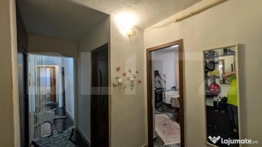 Apartament 3 camere decomandat, zona Catedrala Eroilor T - 4