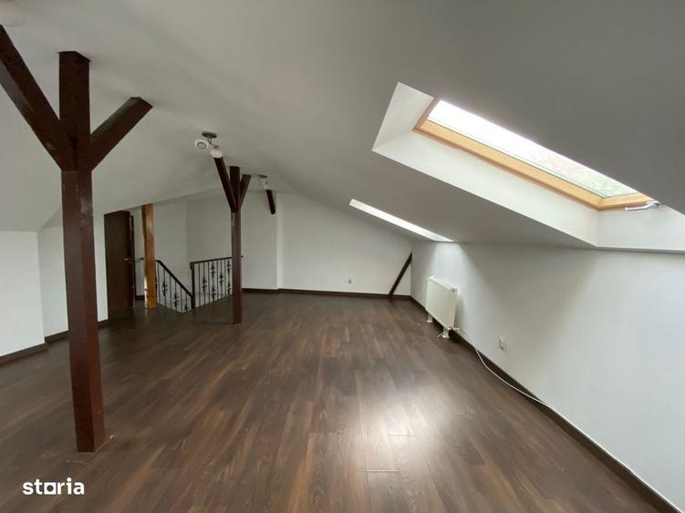 Apartament cu 4 camere în Ultracentral