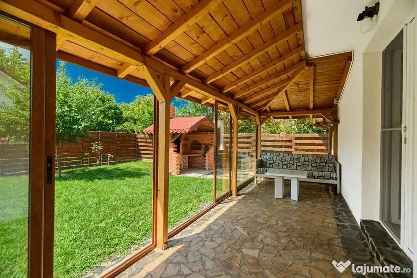 Casă cu 3 camere cu Teren 333 Mp în Uiasca