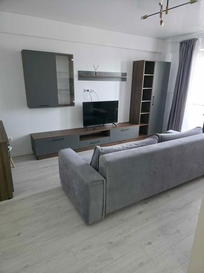 Apartament cu 2 camere decomandat în Vișan
