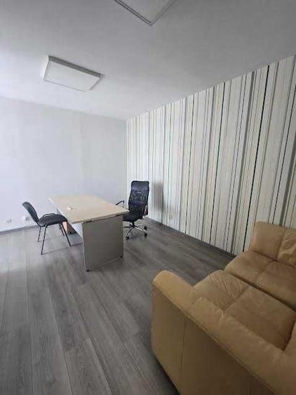 Spațiu comercial, de 120 mp, în Central