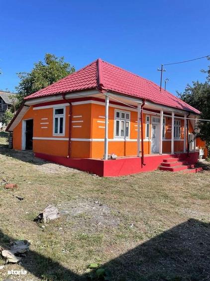 Casă cu 3 camere în Central