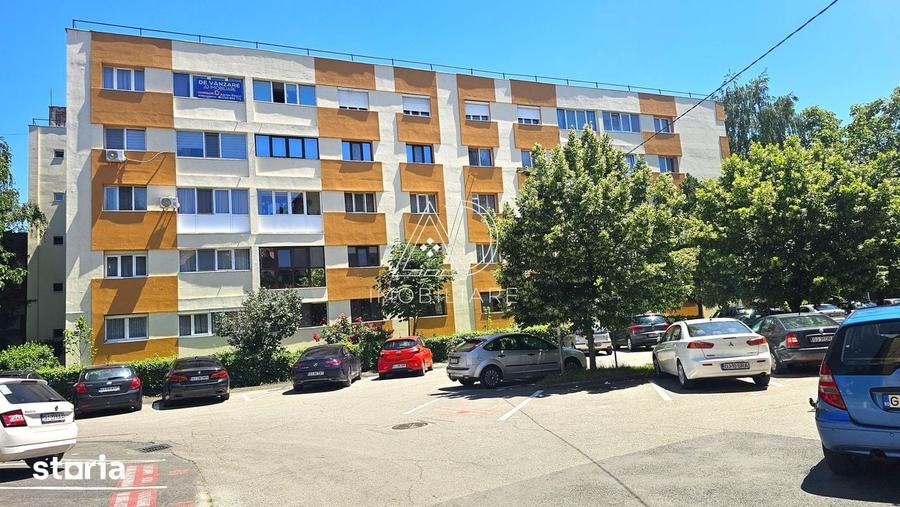 Apartament cu 2 camere decomandat în Central