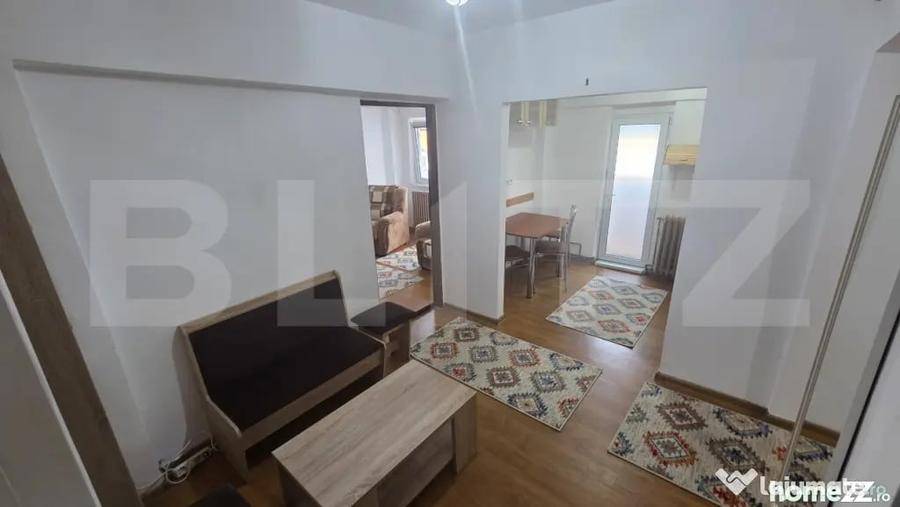 Apartament cu 2 camere decomandat în Industrială