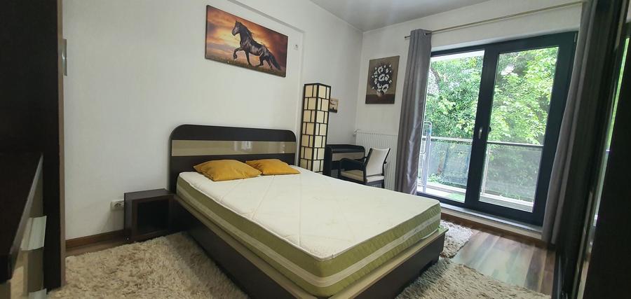 Apartament cu 2 camere semidecomandat, mobilat în Moșilor