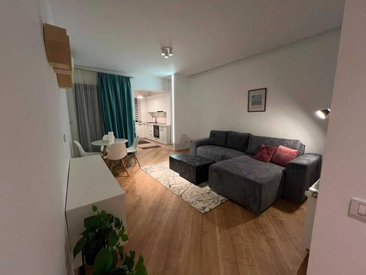 Inchiriez apartament 3 camere - 4 City North - Pipera - Direct Proprietar - 1