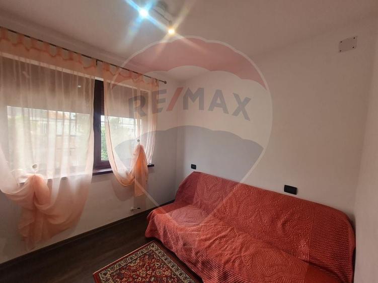 Apartament cu 2 camere decomandat în Gară