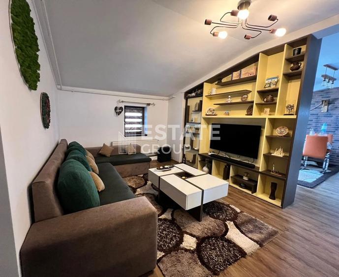 Apartament 3 camere, decomandat, Soarelui - 1