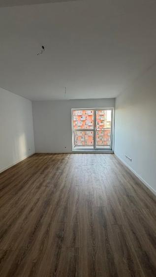 Apartament cu 2 camere semidecomandat în Pantelimon