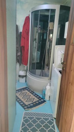 Casă cu Teren 200 Mp în Semicentral