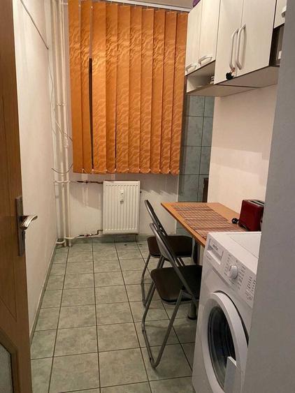 Garsonieră decomandată în Exterior Vest