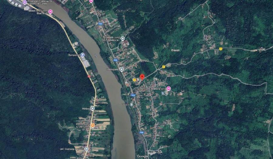 -teren intravilan, loc. Daesti, jud. Valcea - 1