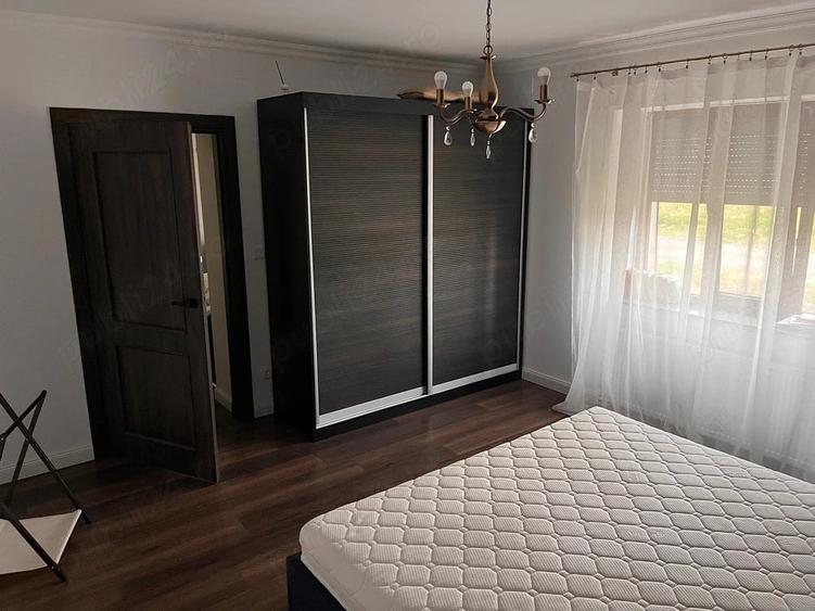 Casă cu 1 camere cu Teren 739 Mp în Dragșina