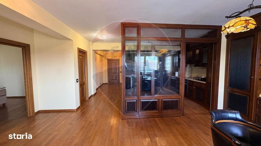 Apartament cu 3 camere în Central
