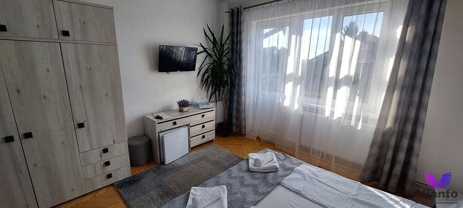 Casă cu 4 camere cu Canalizare în Sub Arini