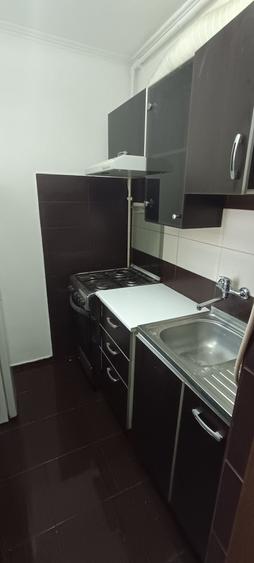 Inchiriez apartament 2 camere - 7