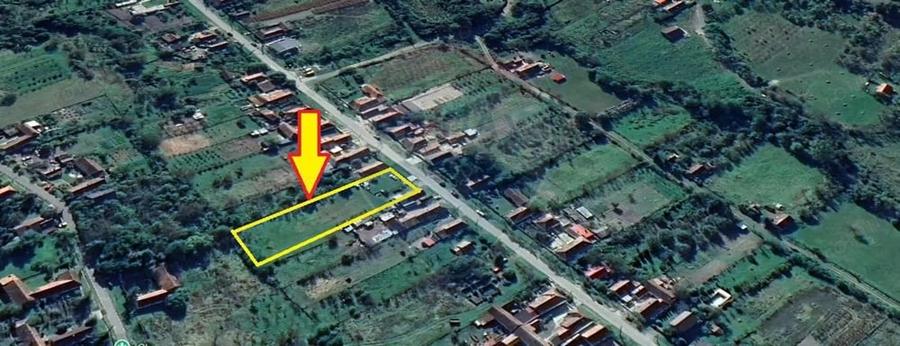 Teren de 1359 mp, în Buzad