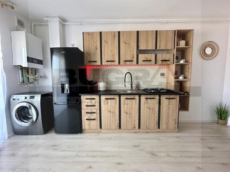 Apartament cu 2 camere semidecomandat, mobilat în Florești