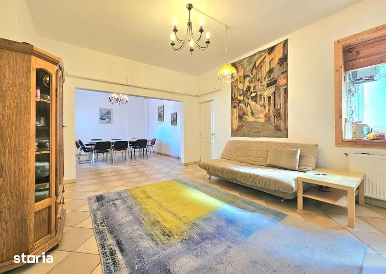 Apartament cu 4 camere în Moșilor