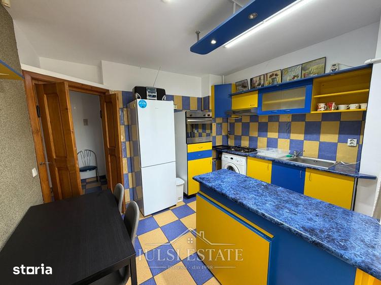Apartament cu 3 camere decomandat în Republicii