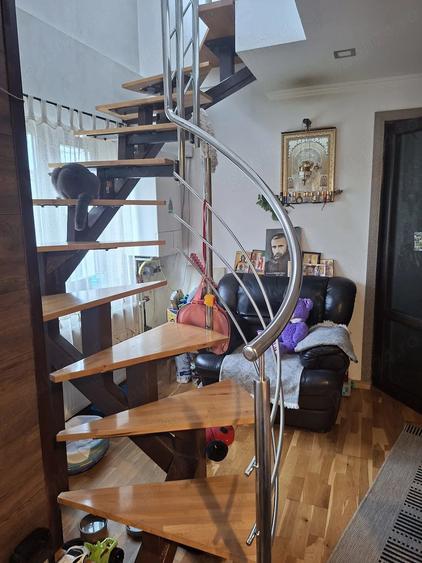 Casă cu 2 camere cu Teren 650 Mp în Vulcan