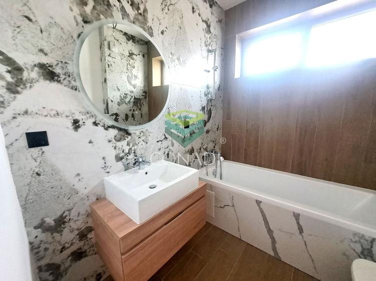 Duplex cu 4 camere cu Canalizare în Pipera
