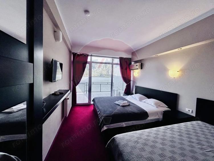Casă cu 32 camere cu Teren 4600 Mp în Dubova