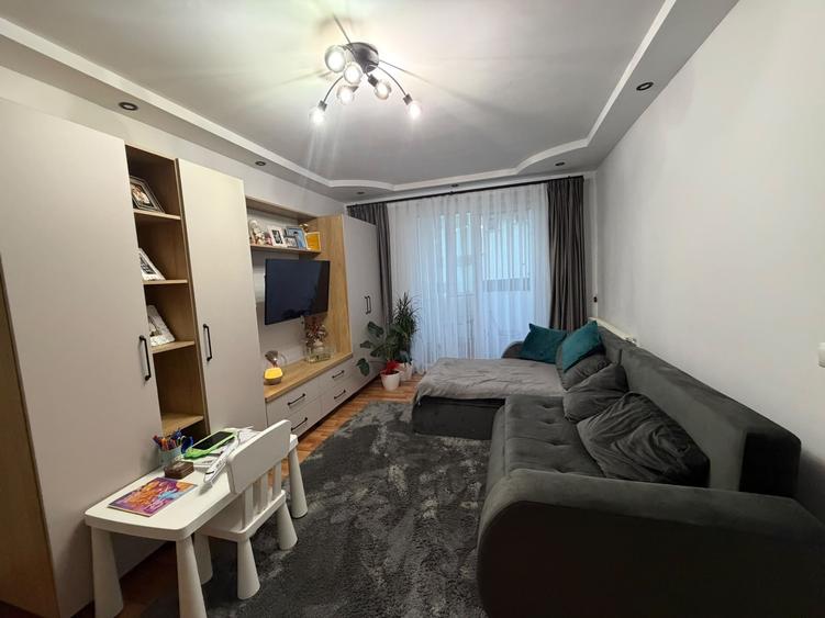 Apartament cu 2 camere decomandat, mobilat în Gilău
