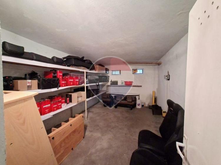 Apartament cu 4 camere decomandat în Ultracentral